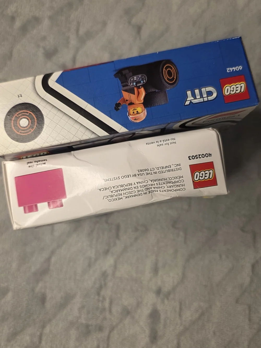 LEGO Orange Formula 1 Race Car Set - Orange and Black